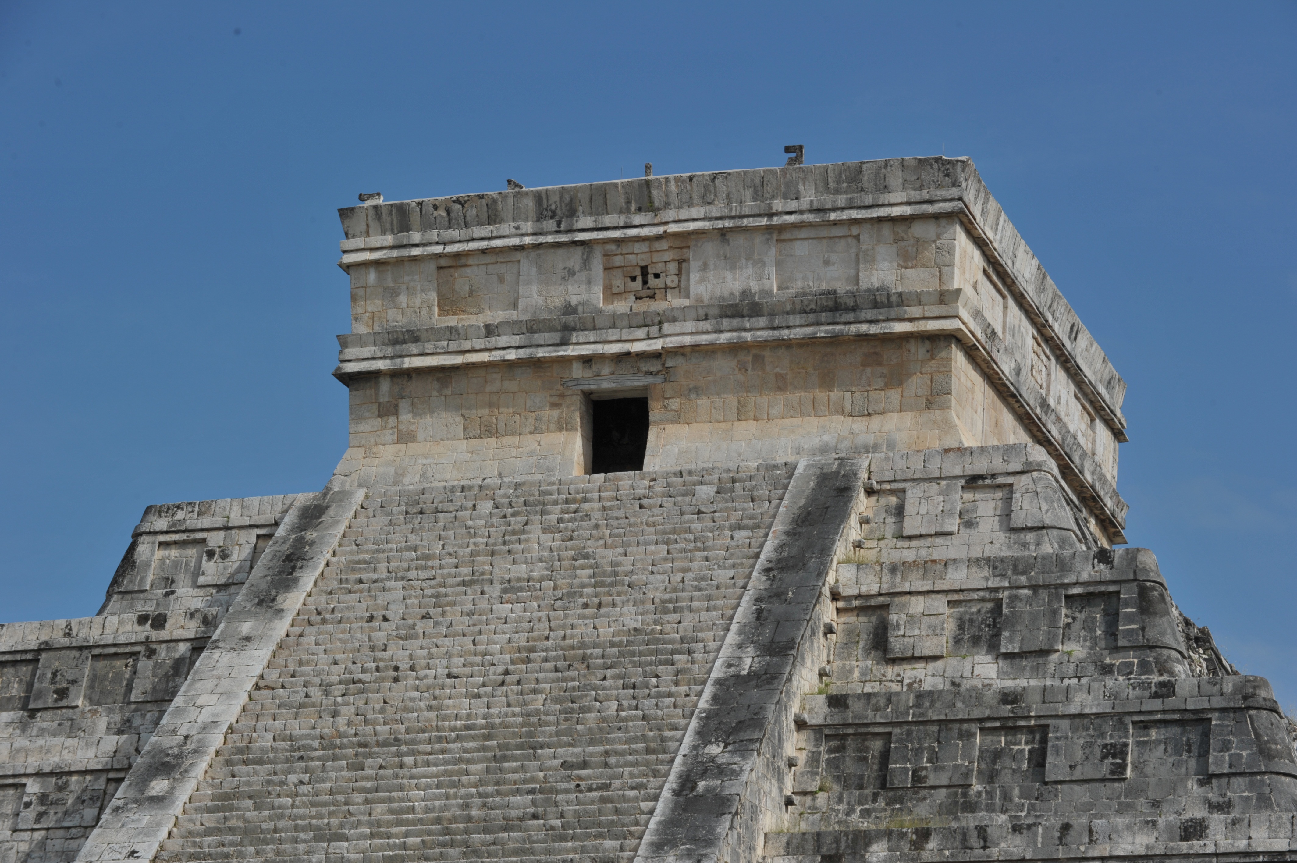 Ancient Mayan City Discovered By Canadian Teen William Gadoury