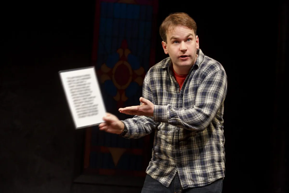 Mike Birbiglia’s one-person effort, “Thank God for Jokes,” is running at the Lynn Redgrave Theater. (Joan Marcus) 