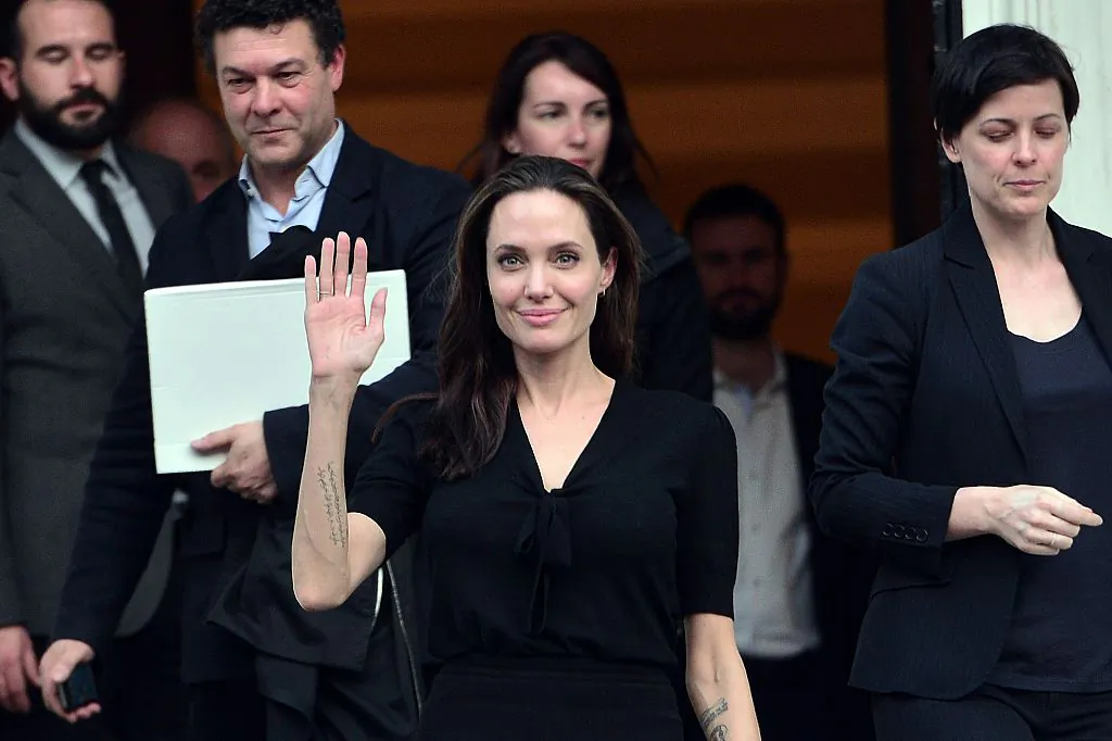 Angelina Jolie leaves the Greek Prime minister's office in Athens following a meeting with Greek Prime minister on March 16, 2016. (LOUISA GOULIAMAKI/AFP/Getty Images)