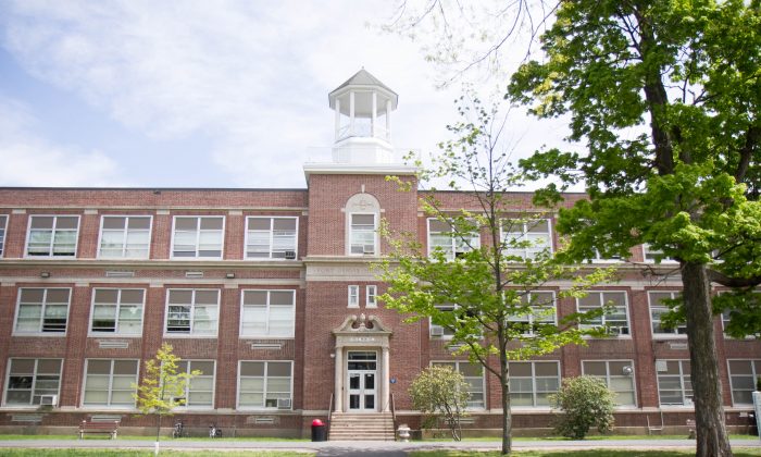 Port Jervis School District to Decide Fate of Middle School | The Epoch ...