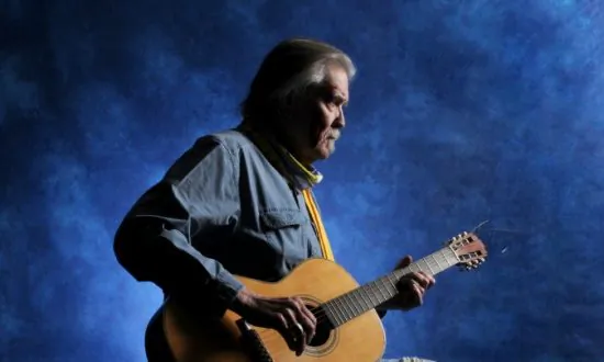 Texas Singer, Songwriter Guy Clark, Dies at 74