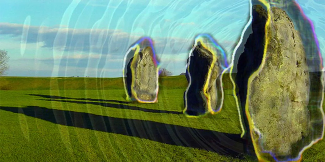 Standing stones in Avebury, Whiltshire, England. (CC BY) 