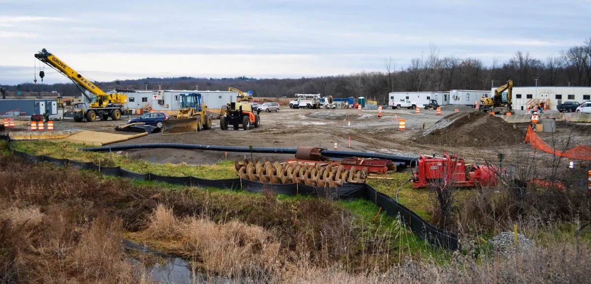 Construction on the site of the CPV Energy Project in Wawayanda on Dec. 1, 2015. (Yvonne Marcotte/Epoch Times)