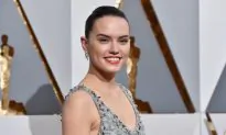 Daisy Ridley Ask Fans For One Favor