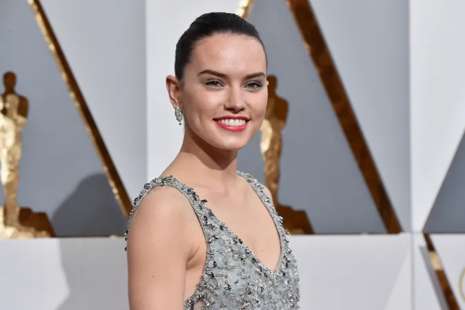 Actress Daisy Ridley attends the 88th Annual Academy Awards at Hollywood & Highland Center on February 28, 2016 in Hollywood, California. (Kevork Djansezian/Getty Images)