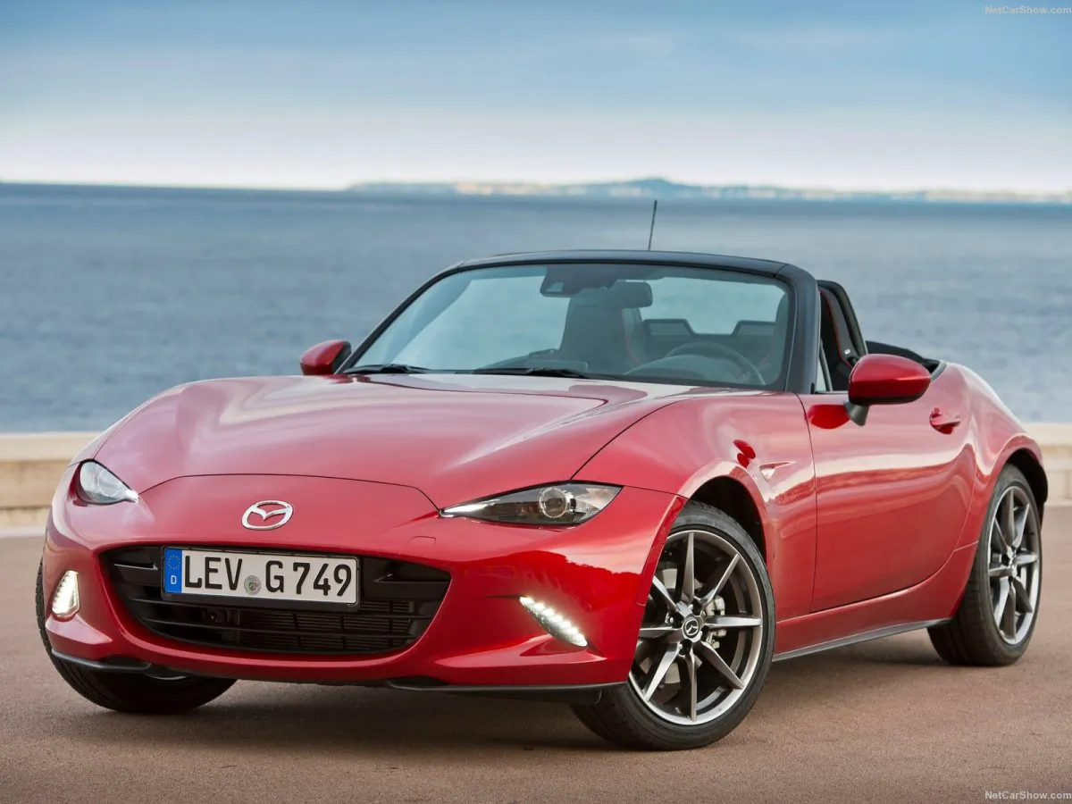 2016 Mazda MX-5 Miata. (Courtesy of NetCarShow.com)