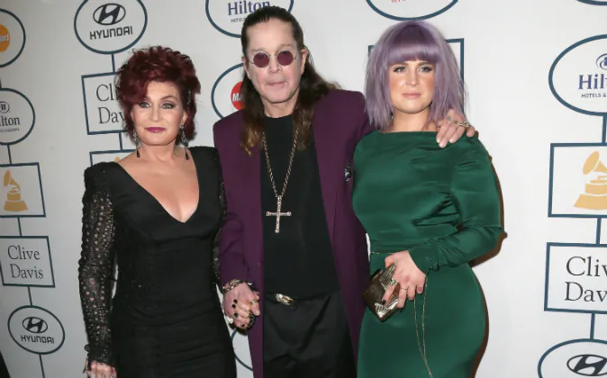 TV Personalities Sharon Osbourne (L), Kelly Osbourne (R) and musician Ozzy Osbourne attend the 56th annual GRAMMY Awards Pre-GRAMMY Gala and Salute to Industry Icons honoring Lucian Grainge at The Beverly Hilton on January 25, 2014 in Beverly Hills, California. (Frederick M. Brown/Getty Images)