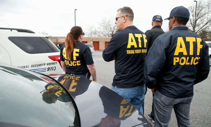 ATF agents gather in a parking lot in Ft. Meade, Md., on March 30, 2015. (Andrew Harnik/AP Photo)