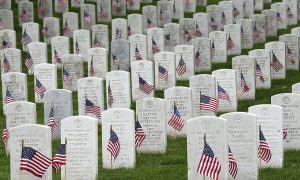 Viral: Soldiers Perform 'Taps' At Arlington National Cemetery
