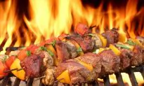 Don’t Let Grilling Lodge Metal Wires in Your Throat