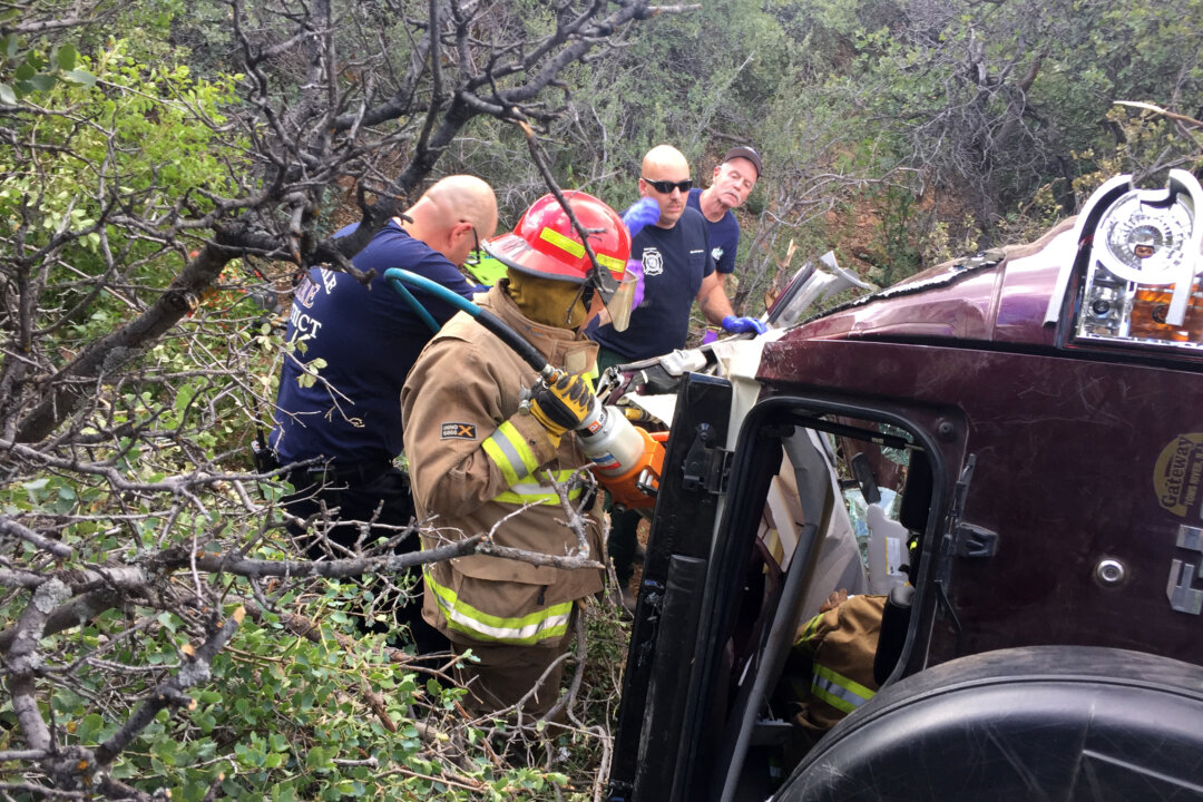 Arizona Man Rescued After Being Trapped Inside His Car for 3 Days | The ...