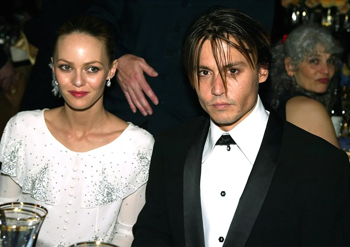 Actor Johnny Depp (R) and his wife Vanessa Paradis pose at the The Governors Ball after the 76th Annual Academy Awards at the Renaissance Hollywood Hotel on February 29, 2004 in Hollywood, California.  (Kevin Winter/Getty Images)
