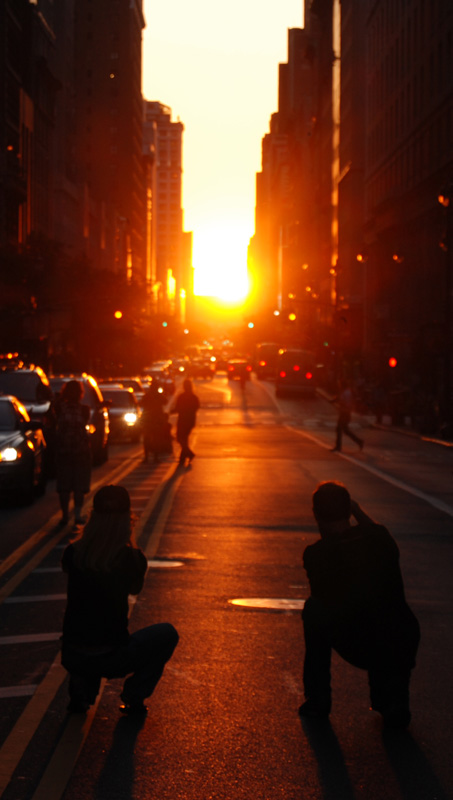 Manhattanhenge on May 31, 2009. (Haldean Brown/CC BY-SA 2.0)