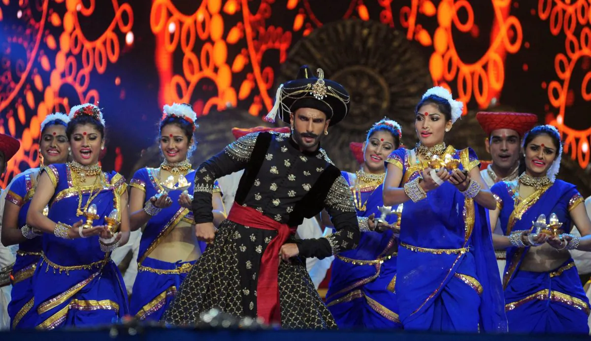Indian Bollywood actor Ranveer Singh performs at the annual 'Mumbai Police Melawa' show in Mumbai on January 19, 2016. (STR/AFP/Getty Images)