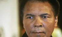 Obama Mourns Death of Mohammad Ali: He Fought For Us