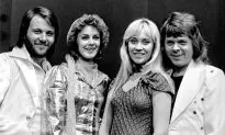 ABBA Reunites for First Performance in 30 Years