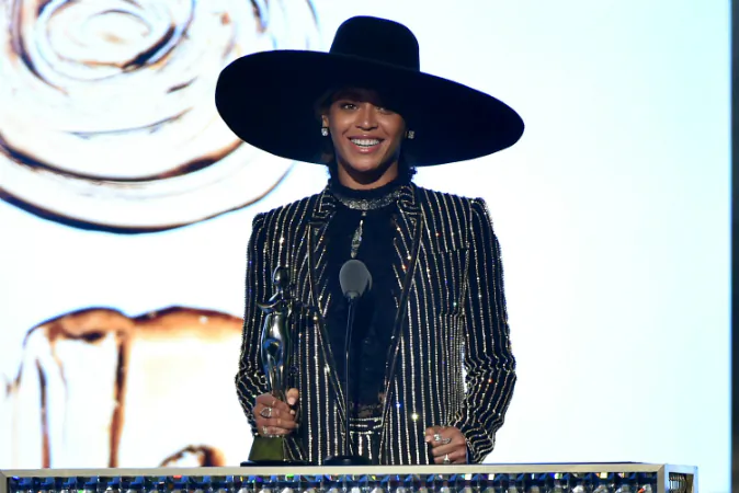 Beyonce accepts The CDFA Fashion Icon Award onstage at the 2016 CFDA Fashion Awards at the Hammerstein Ballroom on June 6, 2016 in New York City. (Theo Wargo/Getty Images)