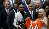 Denver Broncos Wide Receiver Demaryius Thomas Thanks President Obama for Mother’s Pardon