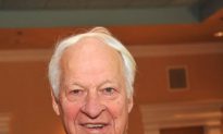 ‘Mr. Hockey’ Gordie Howe Dies at 88