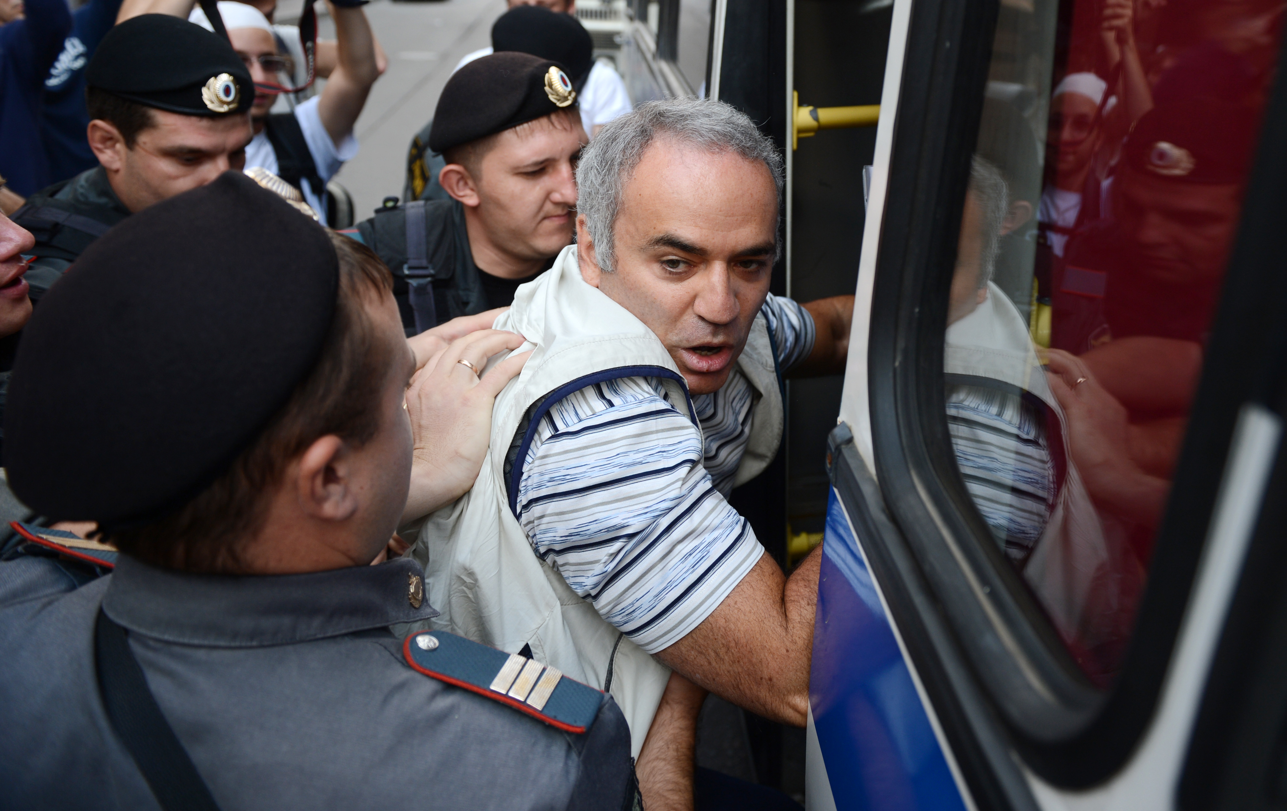 RUSSIA-POLITICS-MUSIC-RIGHTS-PROTEST