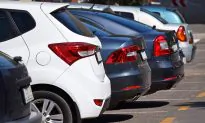 Veteran Responds After Finding Note on Her Windshield Questioning Her Service