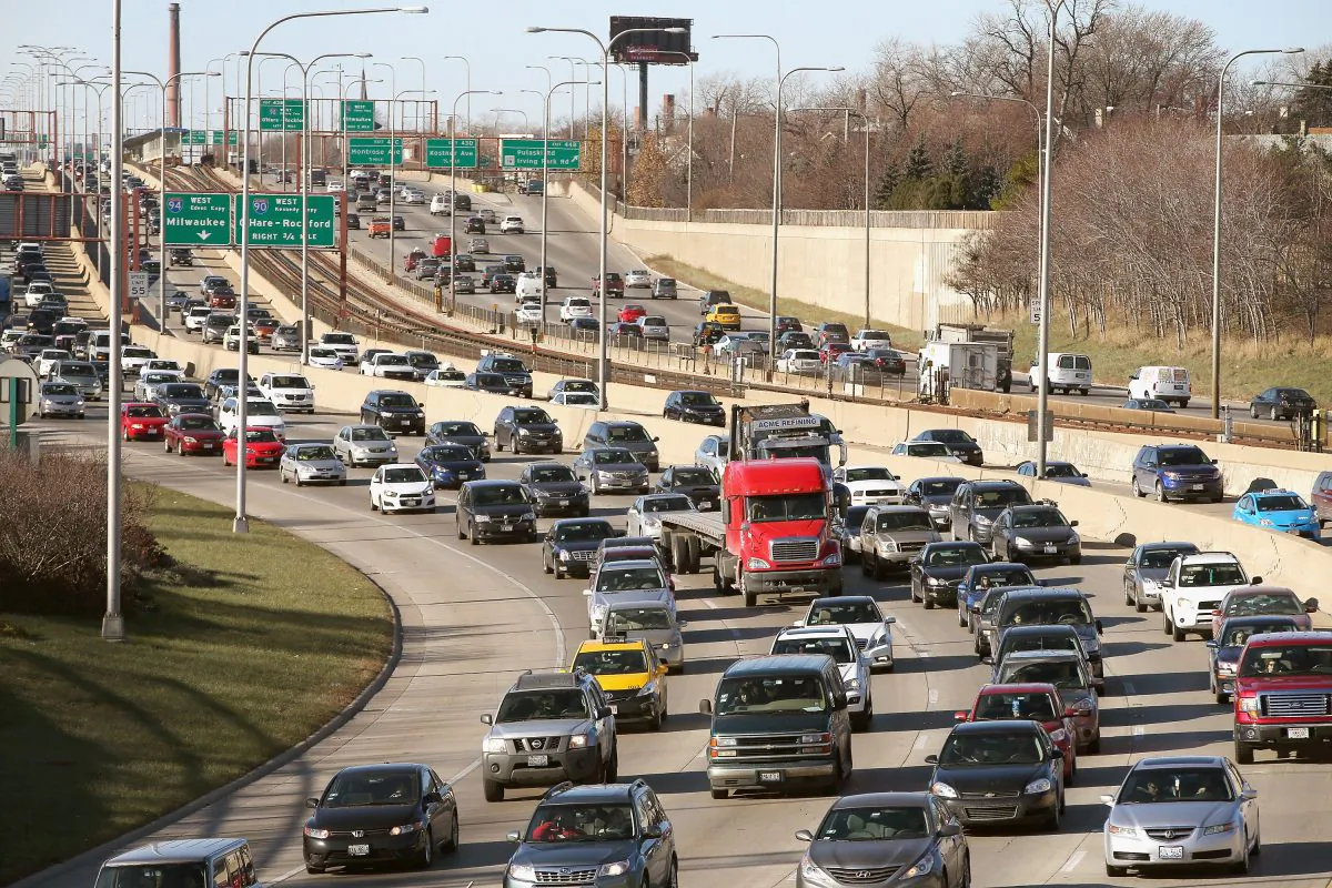 Intense traffic on the Kennedy Expressway in Chicago, Ill., on Nov. 27, 2013. (Scott Olson/Getty Images)