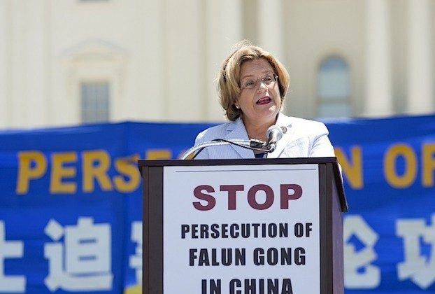 Congresswoman Ileana Ros-Lehtinen (R-Fla), speaking at a rally on the West Lawn of the U.S. Capitol in Washington, DC, Thurs. July 14, 2011. (Shaoshao Chen/Epoch Times)