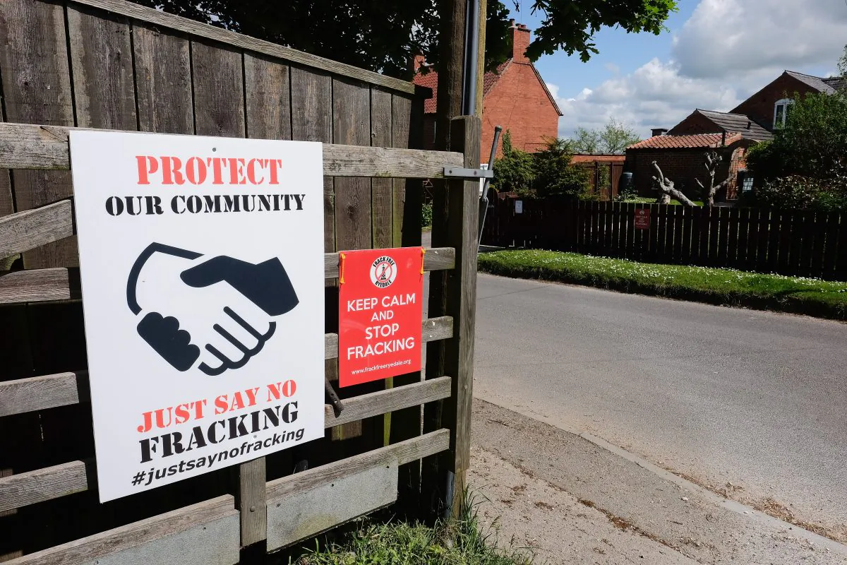A fracking application has been approved in Malton, England, yet opponents of fracking  warn against its environmental impacts. Adding CO2 instead of water to the cocktail used in fracking could boost oil and gas extraction and help fight global warming at the same time, said scientists on June 21st, 2016. (Ian Forsyth/Getty Images)