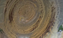 Mother Nature Has Created 30-mile-wide Bullseye in Sahara Desert (Video)