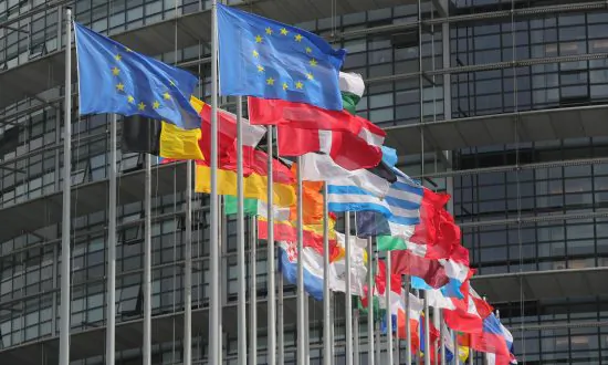 Nationalists Surge in EU Parliament, but Pro-EU Parties Remain
