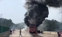 Bus Driver in China Abandons Vehicle After Fire, Killing 35