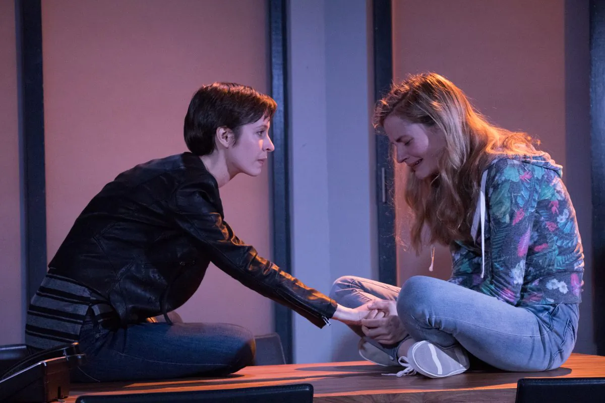 Journalist Erika (Jocelyn Kuritsky) tries to get at the story of a fraternity gang rape endured by Ashley (Lexi Lapp), in “Stet.” (Ben Strothmann)