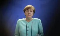 Germany’s Merkel at Center Stage as EU Faces Brexit Fallout