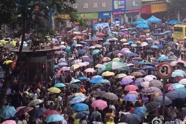Protesting Chinese Waste Plant, Tens of Thousands Clash With Armed Riot Police