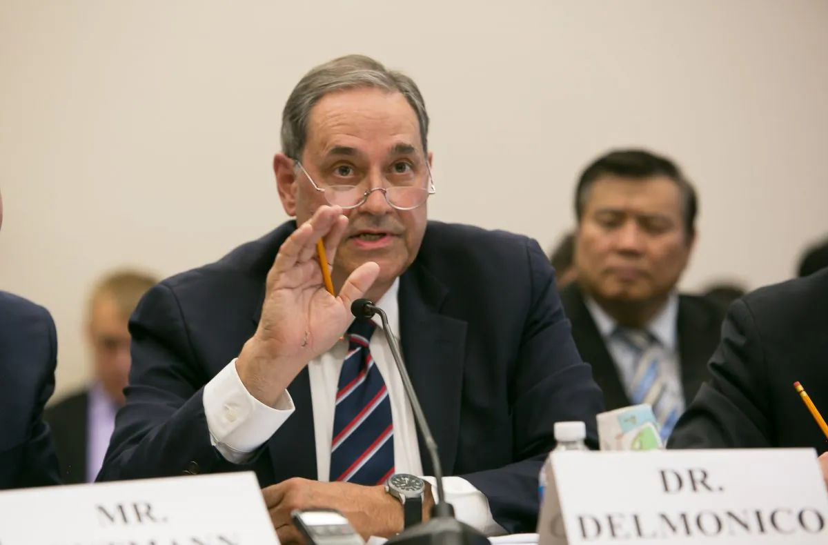 Dr. Francis L. Delmonico (Lisa Fan/Epoch Times)