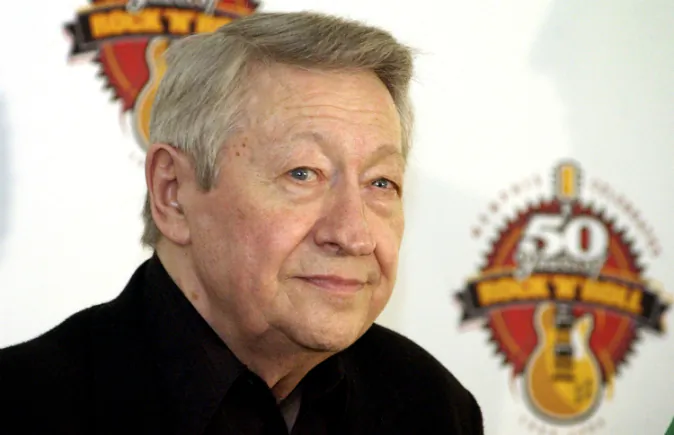 Musician Scotty Moore meets with the press at the 50th Anniversary of Rock 'N Roll Reunion celebration on July 5, 2004 at Sun Studio in Memphis, Tennessee. (Mike Brown/Getty Images)