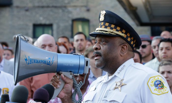 Chicago Police Superintendent Eddie Johnson speaks at a vigil on June 12, 2016, following the shooting attack at the gay nightclub Pulse in Orlando. (AP Photo/Teresa Crawford)