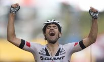 Dumoulin Climbs to Victory in Tour de France Stage Nine; Froome Keeps Yellow