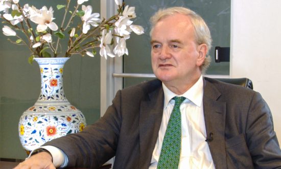 Citigroup Chief Economist Calls for EU and China to Use Helicopter Money