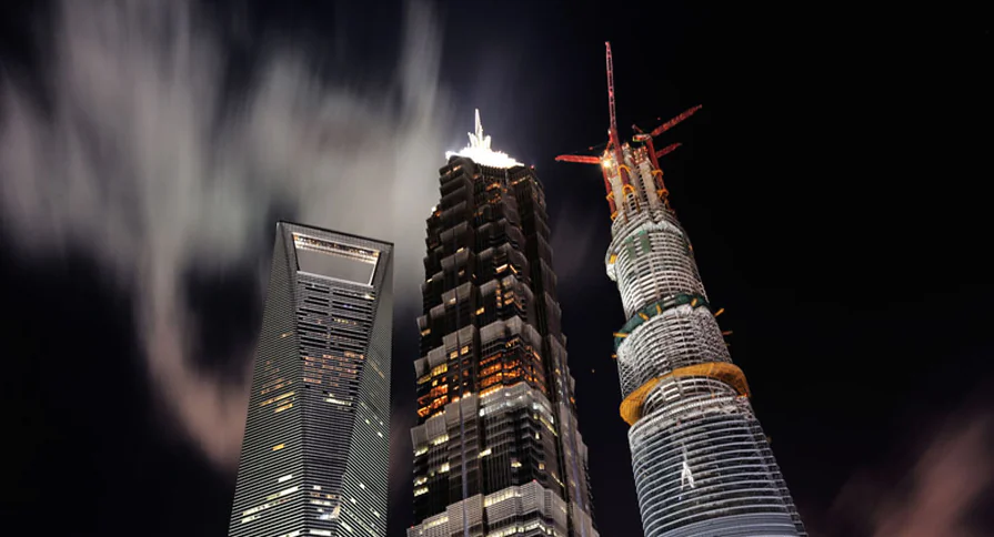 (L-R)Shanghai World Financial Center, Jin Mao Tower and Shanghai Tower. (via ChinaNews)