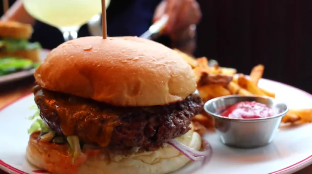 New Study Finds Connection Between Red Meat Consumption and Kidney Failure (Video)