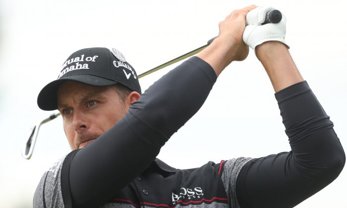 Henrik Stenson of Sweden plays his tee shit from the12th during the final round of the British Open Golf Championship at the Royal Troon Golf Club in Troon, Scotland, Sunday, July 17, 2016. (AP Photo/Peter Morrison)