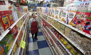 Organic Industry at Odds Over National GMO Labeling Bill