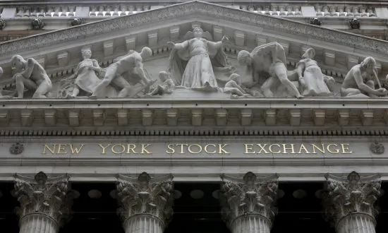 Venture Capitalists Can’t Find the Exit