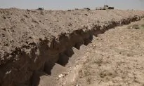 Iraq Digs Security Trench Around Fallujah