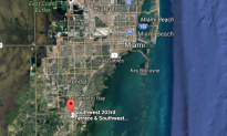 Mother, 2 Teenage Children Shot Dead in Florida Home