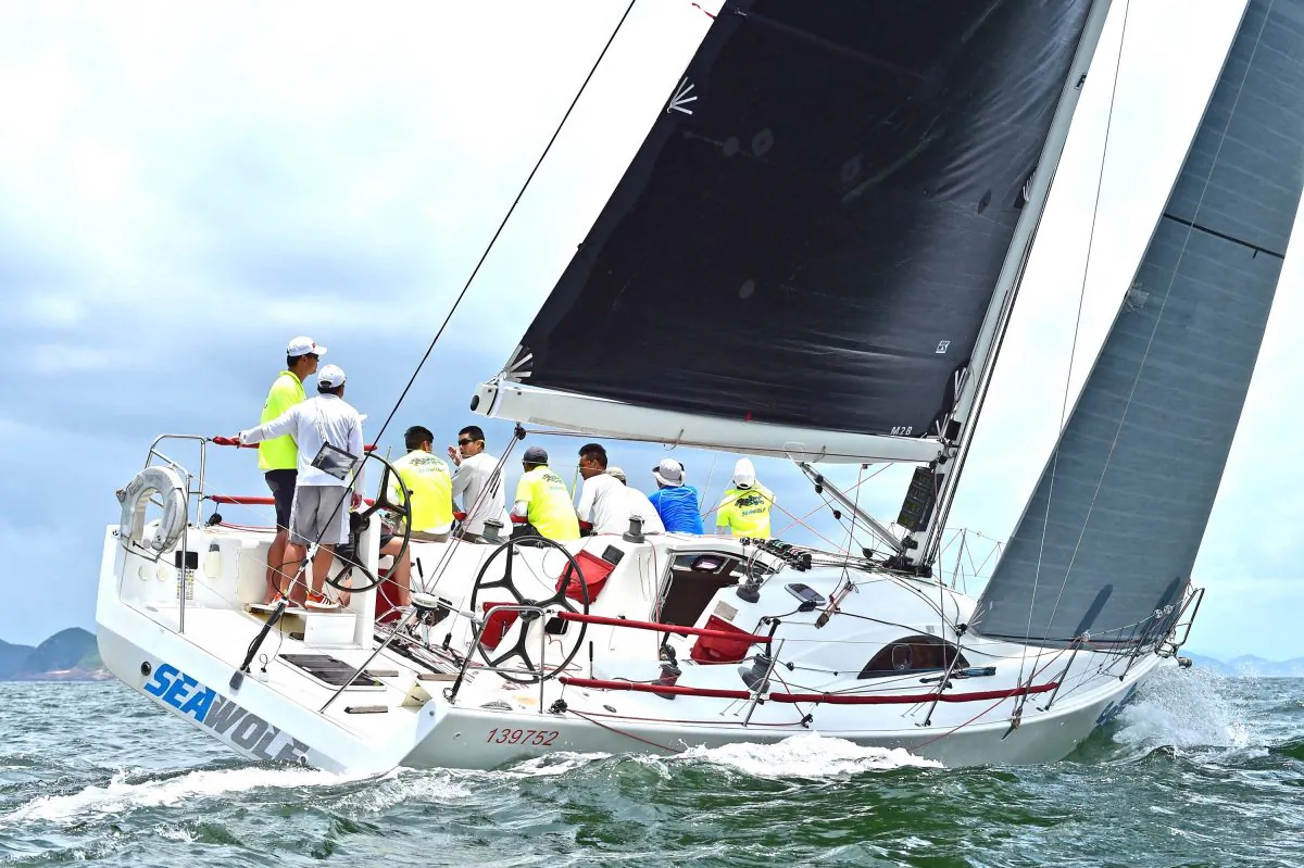 ‘Seawolf’ leader of the IRC-B division in action during Day 3 of the Hebe Haven Typhoon Series 2016. (Bill Cox/Epoch Times)