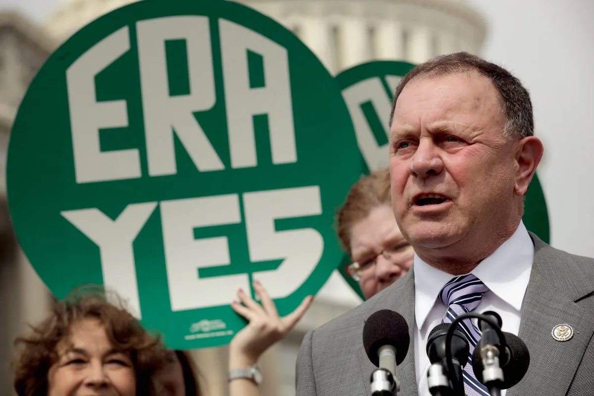 (File) U.S. Rep. Richard Hanna (R-NY) (R) and representatives of women's groups hold a rally to mark the 40th anniversary of congressional passage of the Equal Rights Amendment (ERA) outside the U.S. Capitol March 22, 2012 in Washington, DC. Hanna announced on Aug. 2, 2016 he will vote against Donald Trump in November. (Chip Somodevilla/Getty Images)