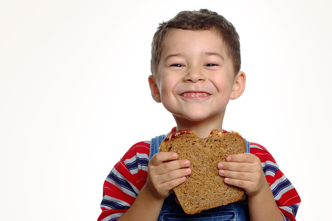 Even though peanut butter has fat which may seem counterproductive if you want to lose weight, studies have shown consuming monosaturated fat can actually aid in weight loss. (Shutterstock)