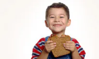5 Reasons to Eat More Peanut Butter